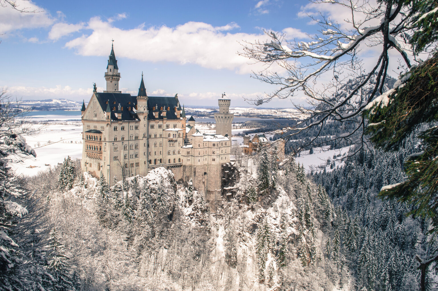 11 Interesting Beautiful Places To Visit In Bavaria Places To Visit 